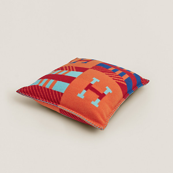 Avalon Jump'H pillow | Hermès USA